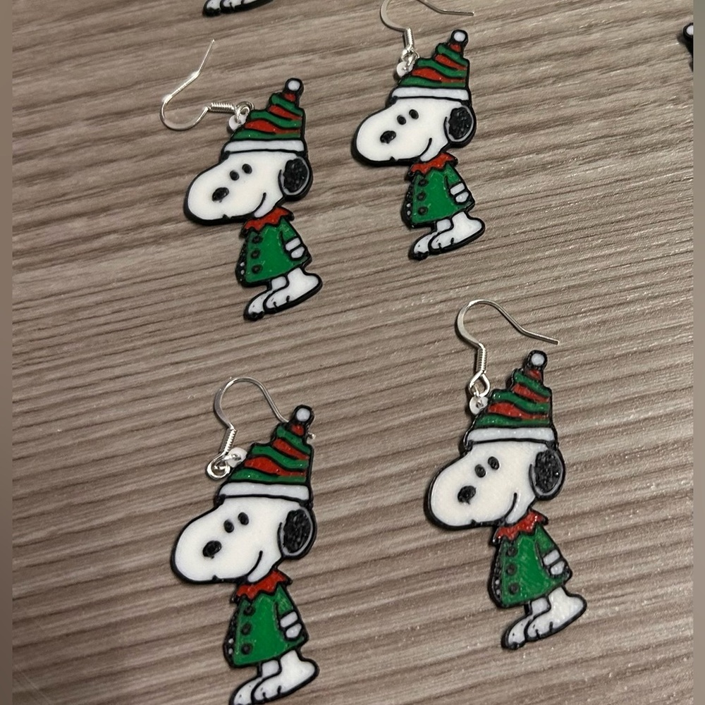 Snoopy the Elf Earrings - 3D printed & handmade